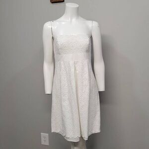 Lilly Pulitzer Dress Women SZ 8 Mini White Eyelet Lace Strapless‎ Pleated Ruffle